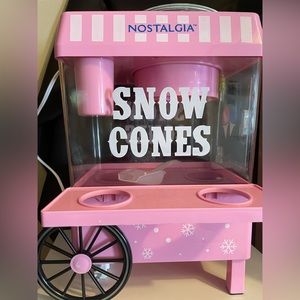 Snow cones machine